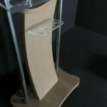 Púlpito de madeira para igreja, Púlpito evangélico de madeira, Púlpito para igreja com LED, Púlpito com logomarca personalizada, Púlpito de madeira com aço inox, Púlpito de madeira com porta-Bíblia e rodinhas, Púlpito para igreja com acabamento artesanal, Púlpito de madeira com corte a laser, Púlpito evangélico com personalização em acrílico 3D, Púlpito de madeira resistente à água para igrejas, Púlpito de madeira para igrejas em Belo Horizonte, Comprar púlpito evangélico em Minas Gerais, Púlpito para igreja com entrega em todo o Brasil, Como escolher o melhor púlpito para igreja, Dicas para manutenção de púlpitos de madeira, Vantagens do púlpito com LED no altar