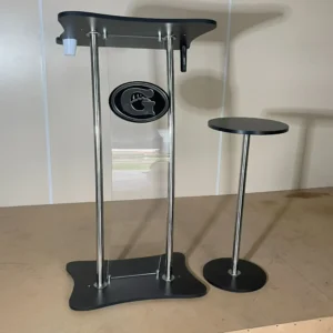 Conjunto púlpito evangélico com mesa em madeira